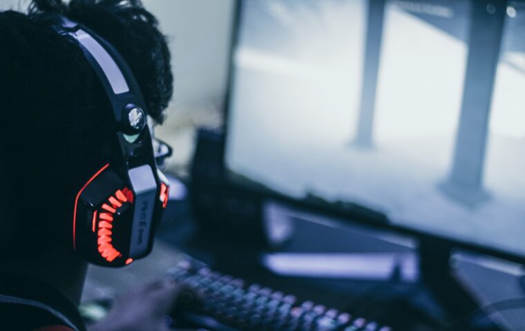 How to VOD Review Your Own Gameplay and Climb Faster